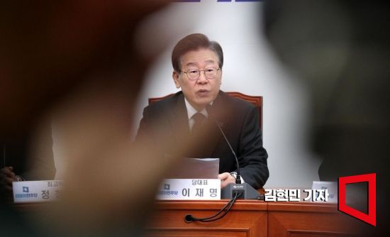 이재명 더불어민주당 대표가 8일 국회에서 열린 최고위원회의에서 발언하고 있다. 사진=김현민 기자 kimhyun81@