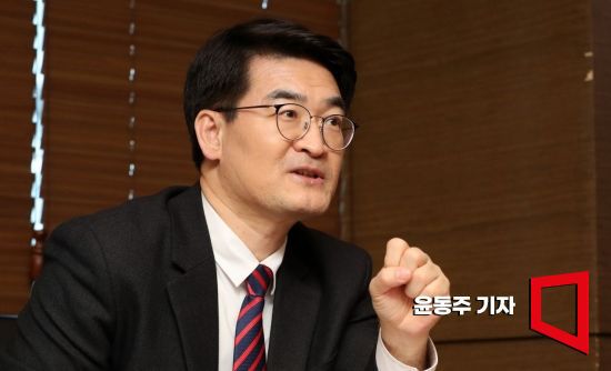 최 소장은 "지금이라도 이재명 대표가 불출마해야 한다"고 주장한다. 사진=윤동주 기자 doso7@