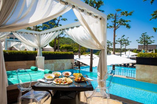 반얀트리 클럽 앤 스파 서울 오아시스 카바나[사진제공=반얀트리 클럽 앤 스파 서울]