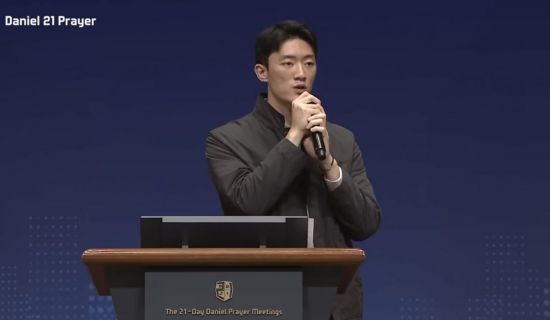 전두환 전 대통령 손자 전우원씨. [사진출처=유튜브 채널 ‘다니엘기도회’ 영상 캡처]