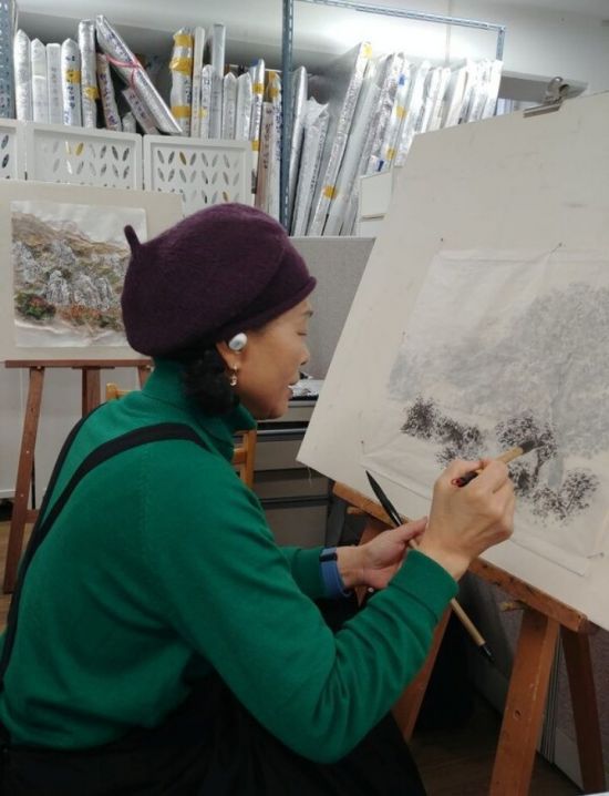 작업 중인 박벽열 화가. /가숙진 작가 제공