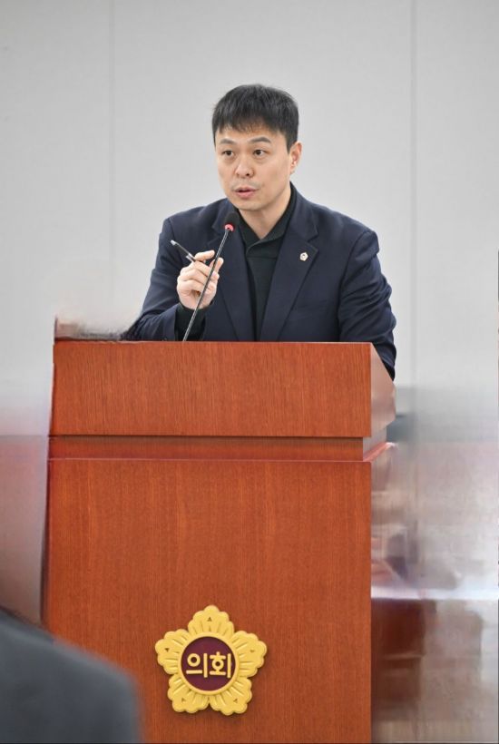 유영일 경기도의회 도시환경위원회 부위원장