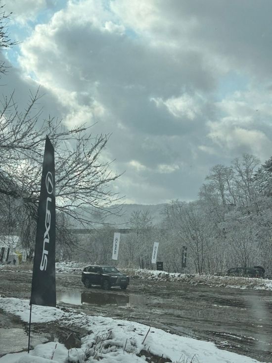 18일 강원도 인제군 'LX 오프로드 파크'에서 진행된 'LX 700h' 시승회(사진=오현길)