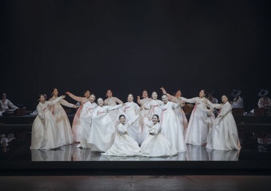 국립국악원 민속악단 정기공연 '다시 그리는 노래' 시연 장면   [사진 제공= 국립국악원]