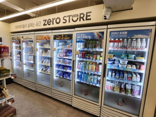 서울 서대문구에 위치한 '제로스토어 이대점' 내부 모습. 허미담 기자