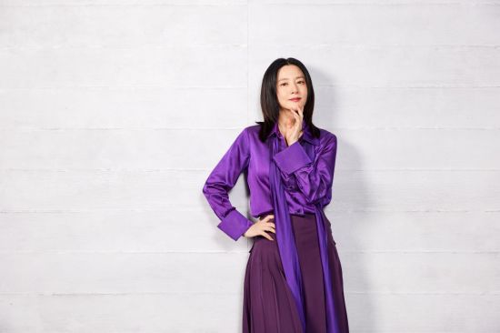 연극 '헤다 가블러'에서 헤다 역으로 출연 중인 배우 이영애   [사진 제공= LG아트센터]