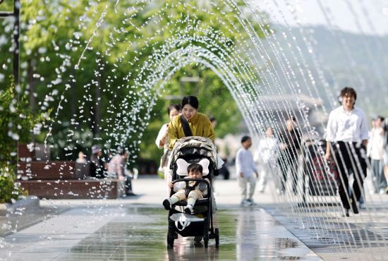 주말 광주·전남은 토요일 새벽까지 비가 내리고, 일요일은 맑은 날씨가 이어질 것으로 예보됐다.