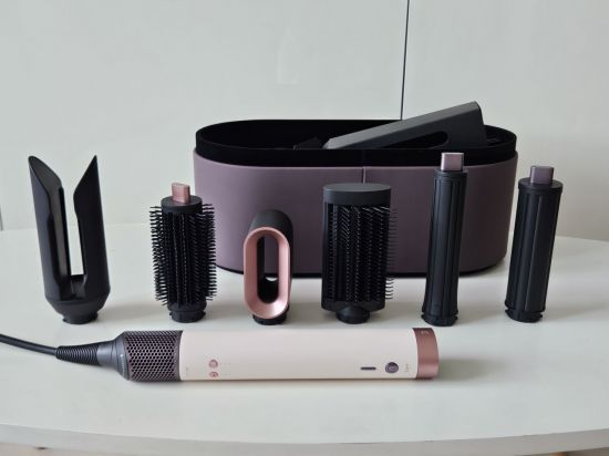 '에어랩 코안다 2X 멀티 스타일러 앤 드라이어(코안다 투엑스)' 제품 전구성. 박준이 기자.