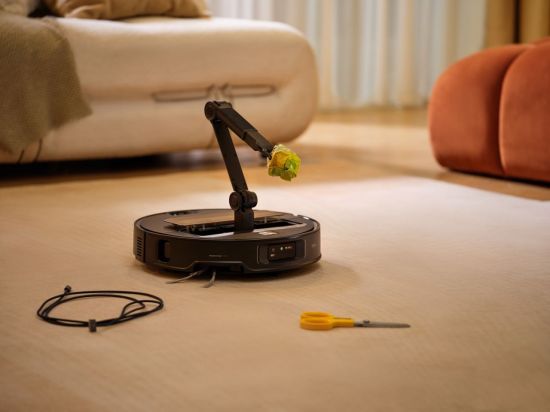 로보락 로봇 청소기 신제품 'Saros Z70'(사로스 Z70) 모습. 로보락.