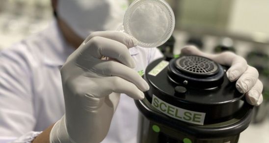 공기 필터로 바이러스 유전체를 감지할 수 있는 공중 감시 장비. 싱가포르 난양공대 홈페이지 캡처