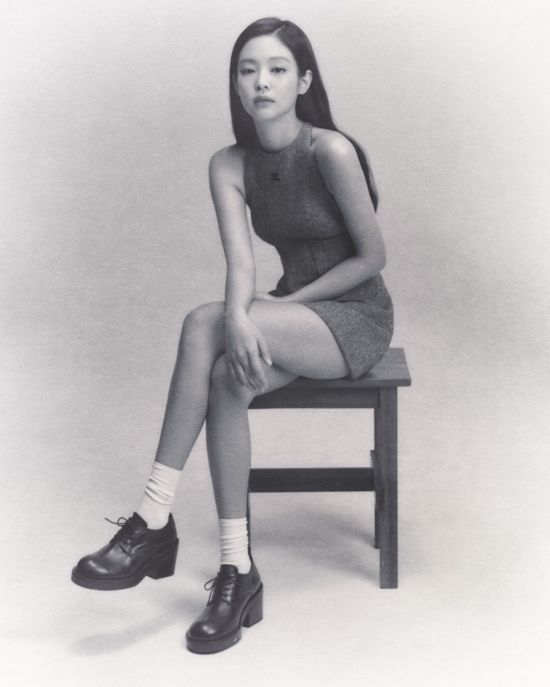 가수 제니. OA엔터테인먼트