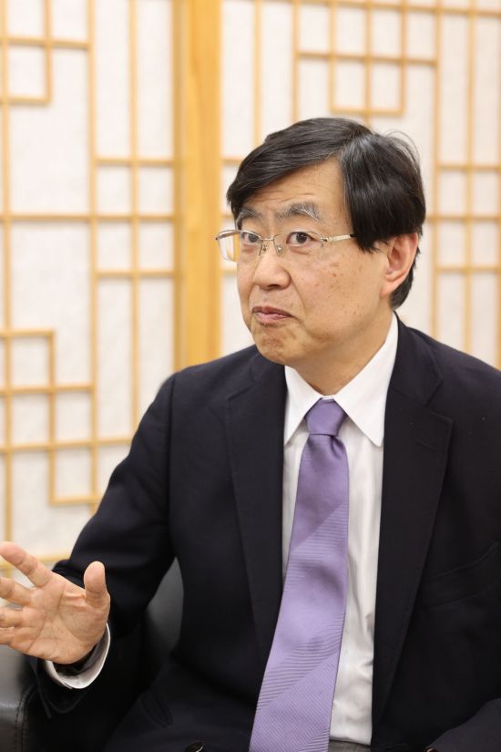 이타쿠라 마사아키 도쿄대 동양문화연구소 교수[사진=국가유산청 제공]