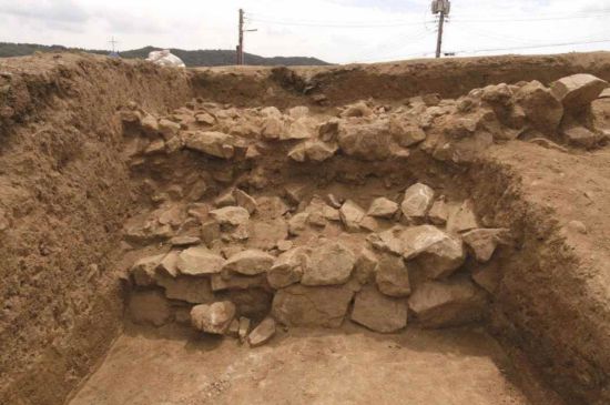 '축성신도'에 따른 계단식 내벽[사진=국가유산청 제공]