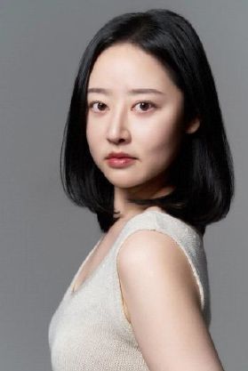 배우 김지민. 한스타연예인야구리그