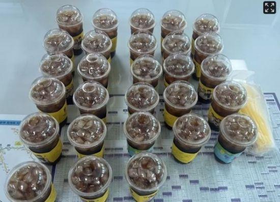 지난 16일 제천소방서에 익명의 기부자가 배달로 보내준 아이스커피 30잔. 제천소방서