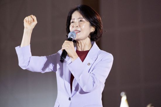 최 의원이 "OTT의 과도한 인상이나 불투명한 고지를 막을 최소한의 장치는 필요하다"고 주장했다(기사 이해를 돕기 위한 사진으로 기사 내용과 무관). 연합뉴스