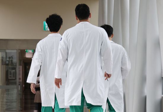 기사와는 무관한 의사 이미지. 연합뉴스