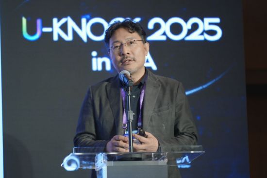 장성호 감독[조하늘 QK 픽쳐스 작가]