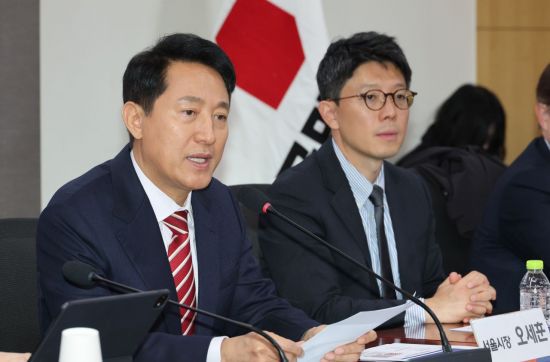 오세훈 서울시장이 27일 서울 여의도 국회 의원회관에서 열린 국민의힘 서울시당 주거사다리정상화특별위원회 정책토론회에서 발언하고 있다. 연합뉴스