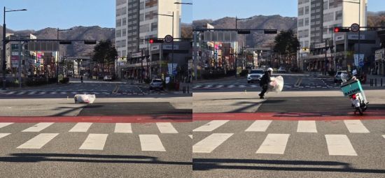 교차로 한복판에 쓰레기가 가득 담긴 봉투가 놓여있는 것을 목격한 한 배달기사가 신호 대기 중 이를 발견하고 뛰어가서 치우는 모습. 온라인 커뮤니티 '보배드림'