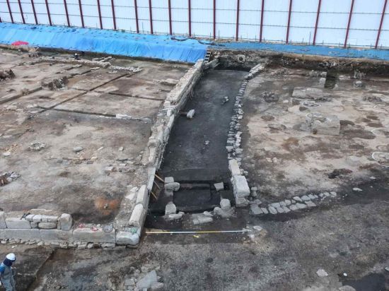 가 지역 동서 도로와 추정 '이문' 전경