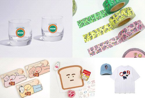 왼쪽 위부터 시계방향으로 정식품 ‘베지밀 레트로 컵’, 동아오츠카 ‘데미소다 마스킹테이프‘, 오비라거 X 게스 컬레버레이션 ‘모자&티셔츠’, 오뚜기 ‘산타스프 마그넷’, 샘표 ‘나 혼자 질러 트레이 3종’