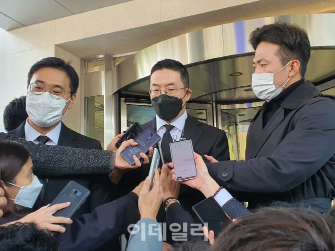 구광모 LG 회장이 27일 오전 이건희 회장의 빈소를 찾았다. (사진=배진솔기자)