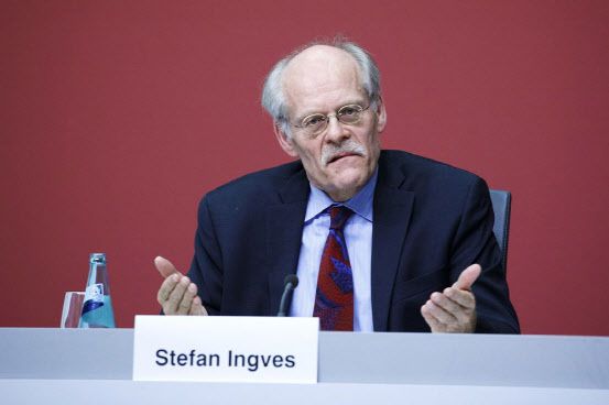 스테판 잉베스 릭스방크 총재