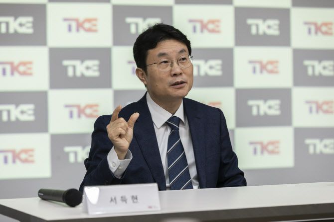 서득현 TK엘리베이터코리아 대표가 기자간담회를 진행하고 있다. (사진=TK엘리베이터)