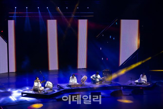 국악방송이 지난해 개최한 ‘21C 한국음악프로젝트’ 본선 경연대회의 한 장면(사진=국악방송)