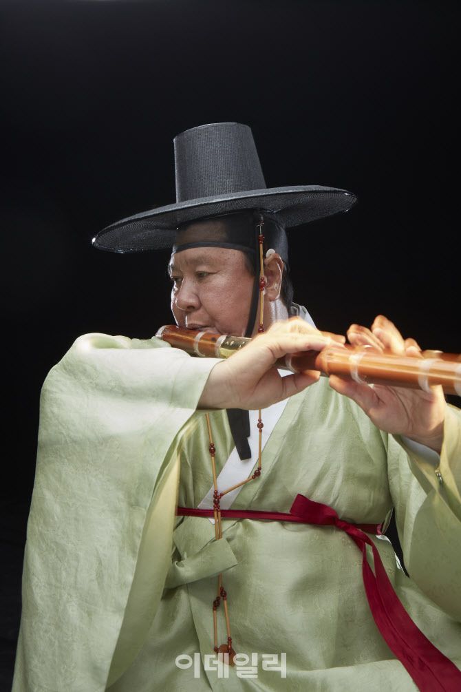 국립국악원 ‘일이관지’ 14일 공연에 출연하는 원장현류 대금산조의 원장현 명인(사진=국립국악원)