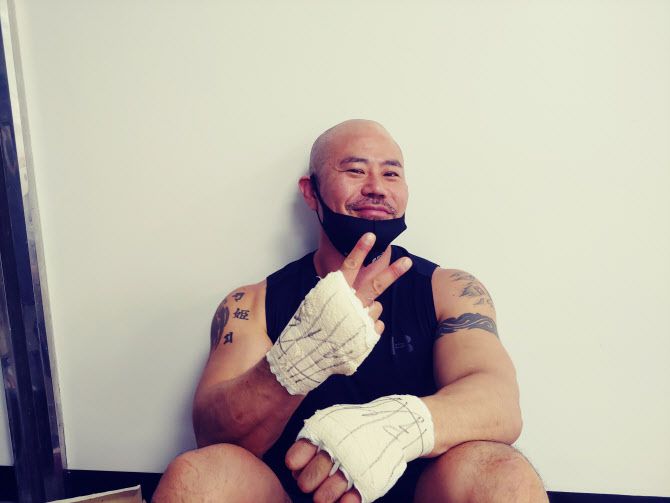 액션배우 금광산