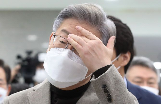 이재명 더불어민주당 대선 후보가 15일 오전 서울 여의도 국회 의원회관에서 열린  ‘e스포츠 발전을 위한 국회의원 모임 창립총회’에 참석하고 있다.(사진=뉴스1)