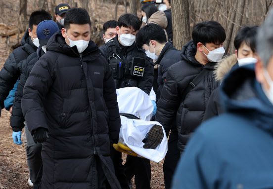 신변 보호를 받던 40대 여성을 살해한 조모(56)씨가 지난 15일 서울 구로구 소재 야산에서 숨진 채 발견됐다.(사진=뉴스1)