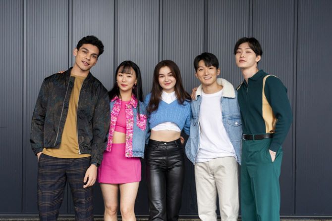 미국 넷플릭스 시리즈 ‘엑스오, 키티’ 주연들. (사진=넷플릭스)