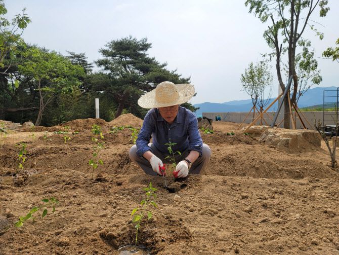 사진=문재인 페이스북