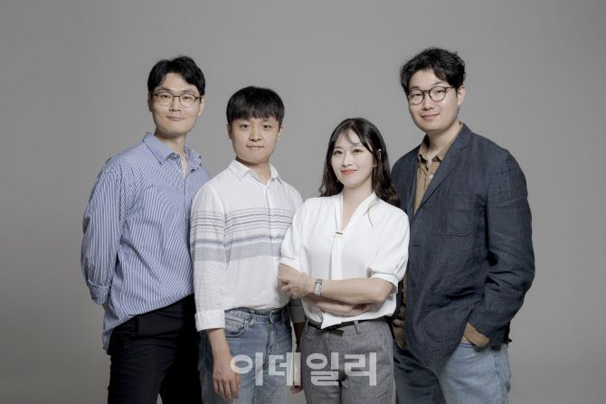 국립국악관현악단 ‘이음 음악제’ 중 ‘2022 3분 관현악’에 참여하는 작곡가 홍민웅(왼쪽부터), 이재준, 최한별, 손일훈. (사진=국립극장)