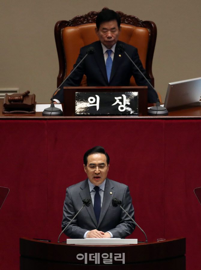 박홍근 더불어민주당 원내대표가 13일 서울 여의도 국회에서 열린 제403회국회(임시회) 제5차 본회의에서 교섭단체 대표연설을 하고 있다. (사진= 노진환 기자)