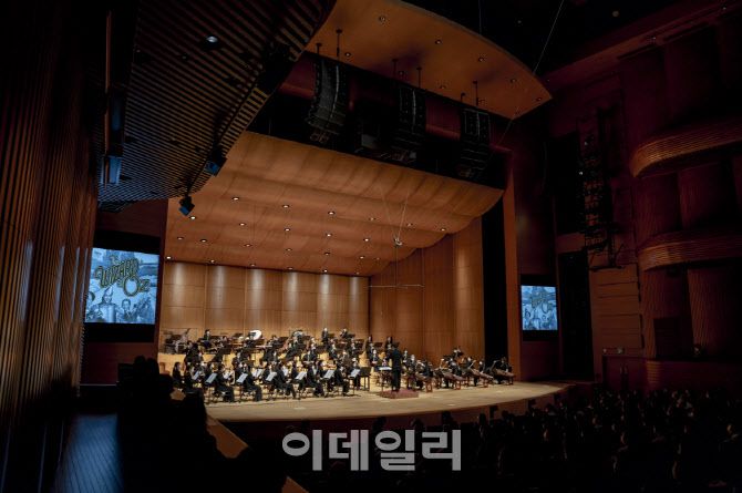 국립국악관현악단 ‘정오의 음악회’ 공연 장면. (사진=국립극장)