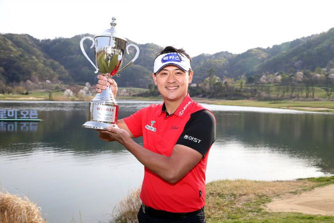 디펜딩 챔피언 박상현(사진=KPGA 제공)