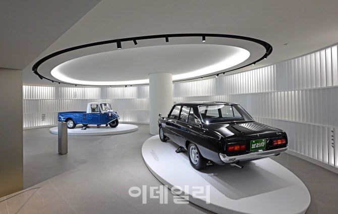 기아 ‘T-600’, ‘브리사’ 복원 모델.(사진=기아)