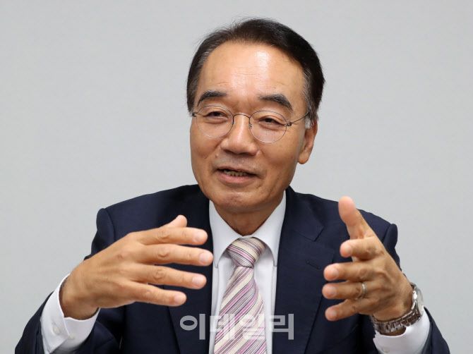 [이데일리 방인권 기자] 박재완 경제교육단체협의회장 인터뷰