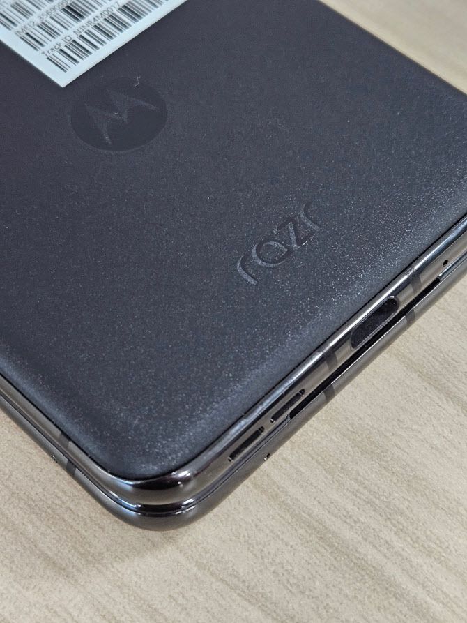 ‘레이저40 울트라’의 후면. (사진=김정유 기자)