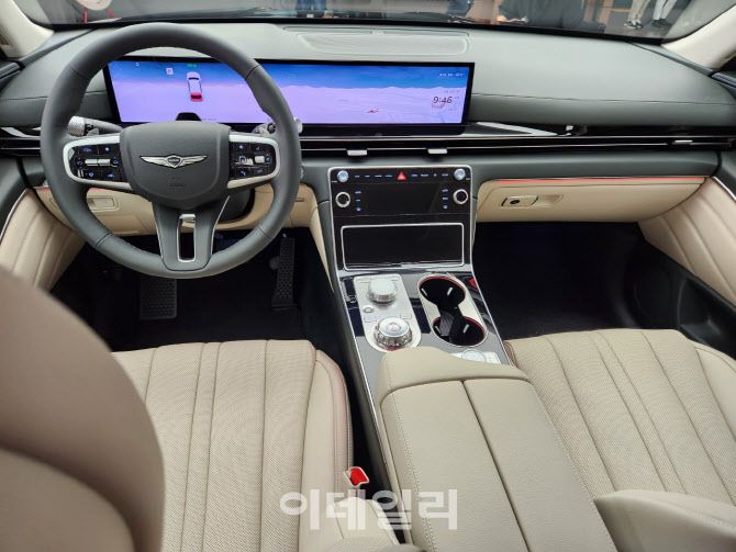 제네시스 GV80 부분변경 모델 실내. (사진=이데일리 이다원 기자)