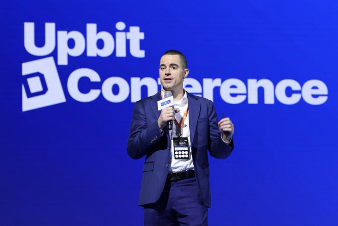 로저 버 비트코인닷컴 설립자