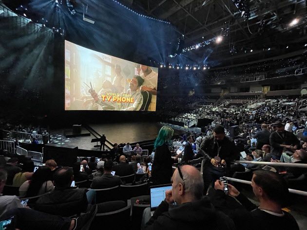 17일(현지시간) 미국 새너제이 SAP센터에서 개최된 갤럭시 언팩 2024에 1700명이 참석했다.(사진=임유경 기자)