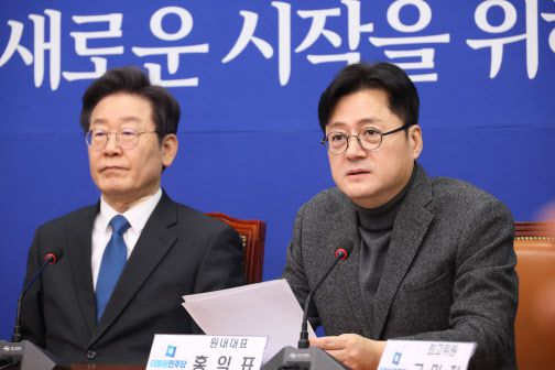 홍익표 더불어민주당 원내대표가 19일 오전 국회에서 열린 최고위원회의에서 발언하고 있다. (사진=연합뉴스)