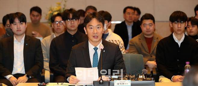 이복현 금융감독원장은 지난 13일 서울 여의도 한국경제인협회에서 열린 ‘개인투자자와 함께하는 열린 토론’에서 “금융당국은 불법 공매도·불공정거래에 대해 지속적으로 엄정하게 대처해 나갈 것”이라고 말했다. (사진=방인권 기자)