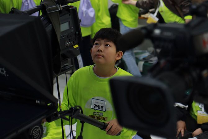 카메라감독이 된 아이들