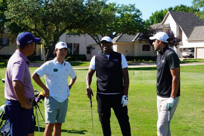 (왼쪽부터) 안병훈, 크리스 김, 메타 월드 피스, 사샤 부야치치(사진=CJ그룹 제공)